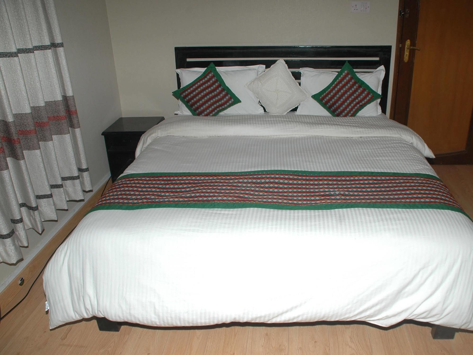 קטמנדו Alliance Hotel-Boudhanath Stupa מראה חיצוני תמונה